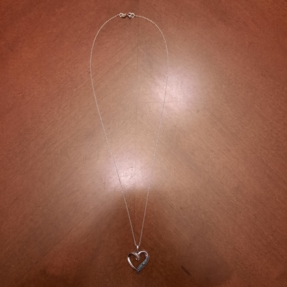 Heart necklace - Picture 2 of 4